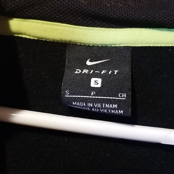 Nike Sweatshirt - Picture 5 of 6